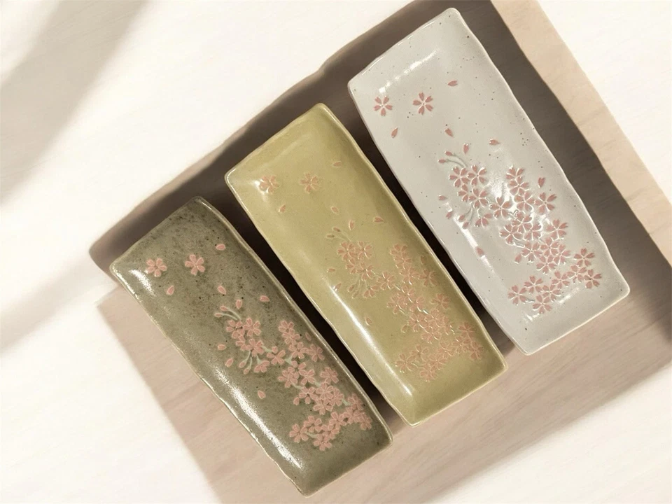 3× Japanese Stoneware Sushi, Serving Plates Cherry Blossoms 3 colors - Image 2 of 4