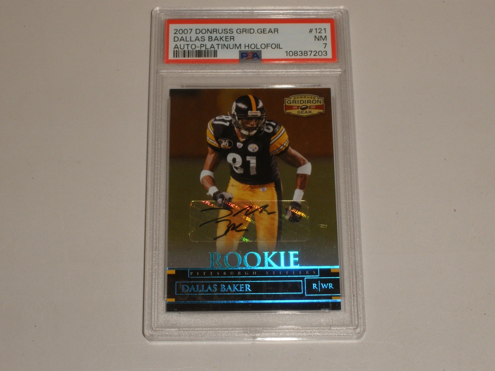 Dallas Baker Donruss Gridiron Gear #121 Autograph-Platinum Holofoil