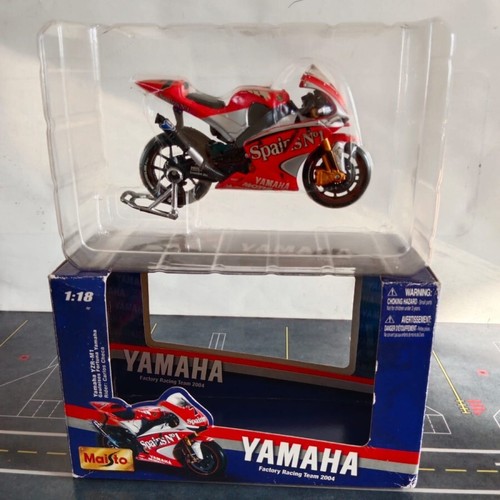 New MAISTO DIECAST MOTOGP YAMAHA YZR-M1 GAULOISES FORTUNA CARLOS CHECA 2004 - Picture 5 of 9