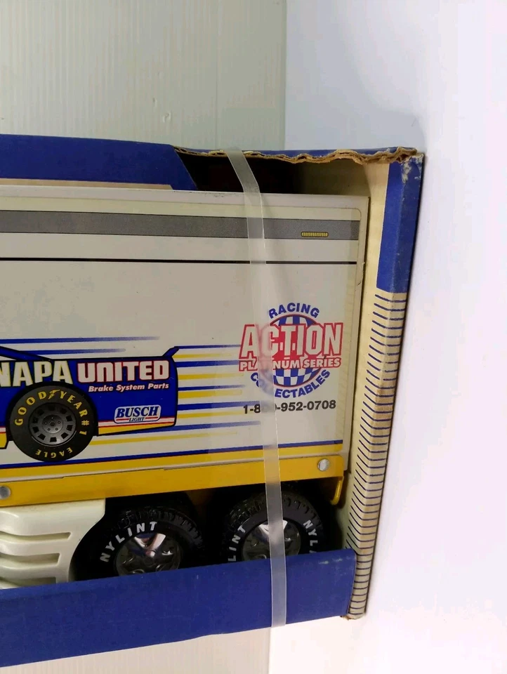 Camión remolque tractor Nylint Steel 361-N NAPA acero semi NASCAR Hornaday Jr Foto 2 de 4