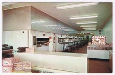 Postcard Claxton Georgia Home Of Old Fashioned Claxton Fruit Cake Christmas