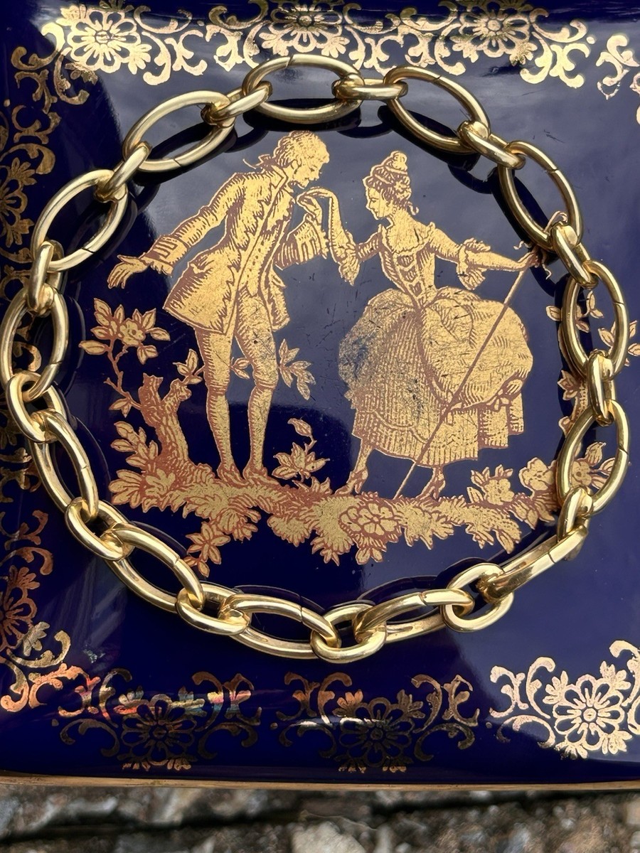 Tiffany Co 18K Yellow Gold Clasp Clasping Link Charm Bracelet