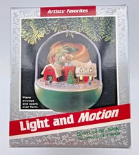 Hallmark Spirit of St. Nick Magic Light and Motion Ornament Tested Works 1989