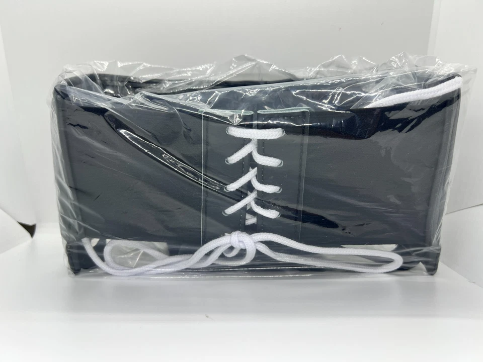 Protector de copa de boxeo ganador para mujer negro GL-35 Foul Cup protector de soplado bajo NUEVO Foto 2 de 4