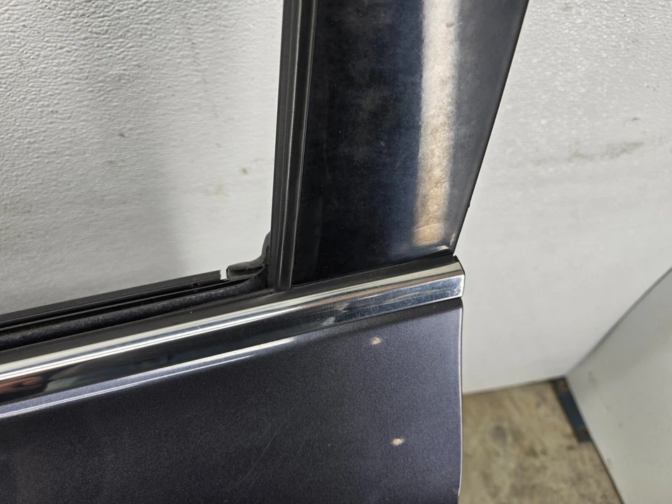 INFINITI QX60 2013-2015 OEM FRONT LEFT DRIVER SIDE EXTERIOR BODY COMPLETE DOOR - Image 2 of 4