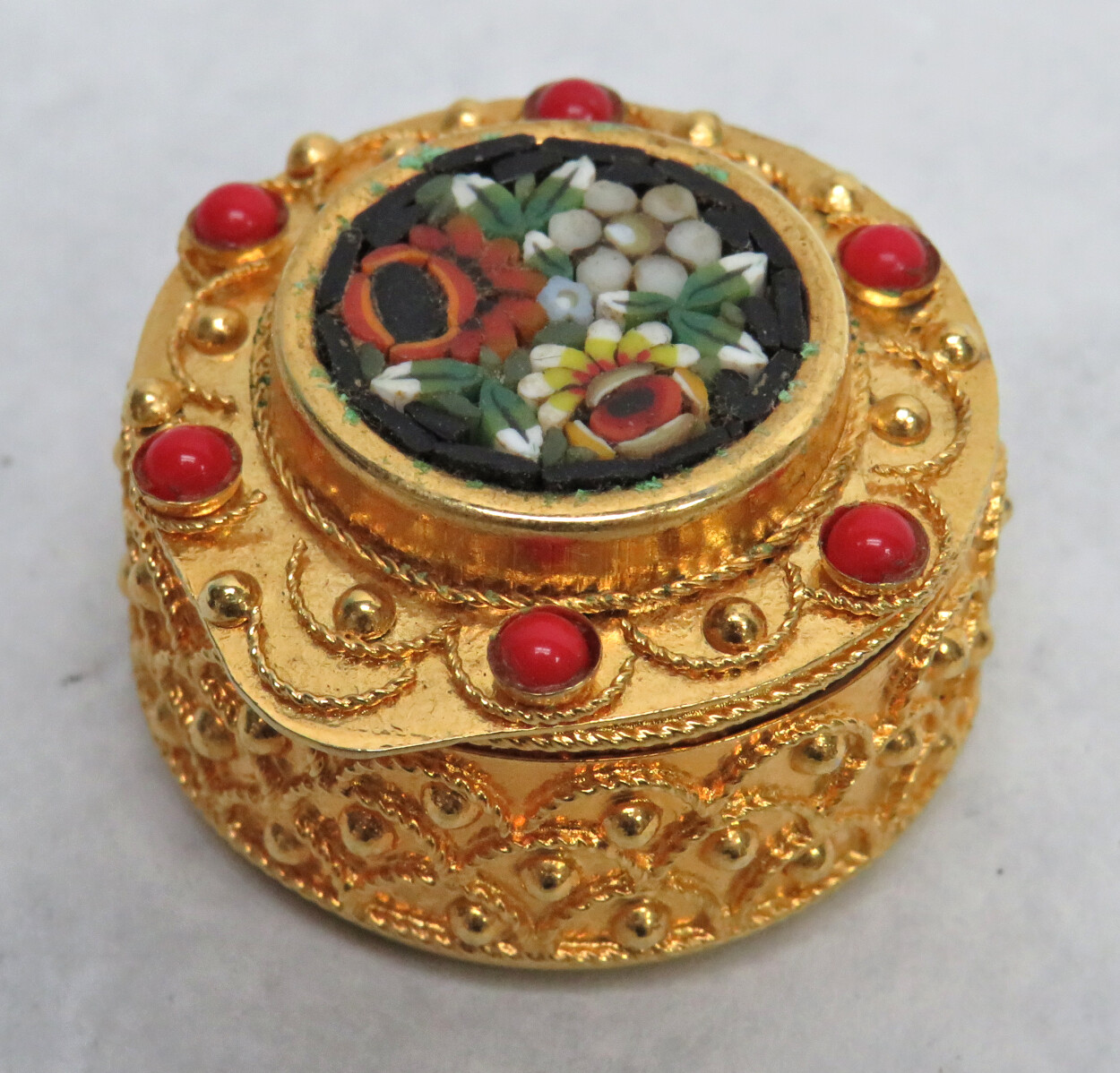 VINTAGE ITALIAN MICRO MOSAIC GOLD GILT JEWELED PILL BOX eBay