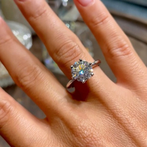 1.50 Ct Round Cut IGI Certified Lab Grown Diamond Solitaire Ring 14Kt White Gold - Picture 5 of 23