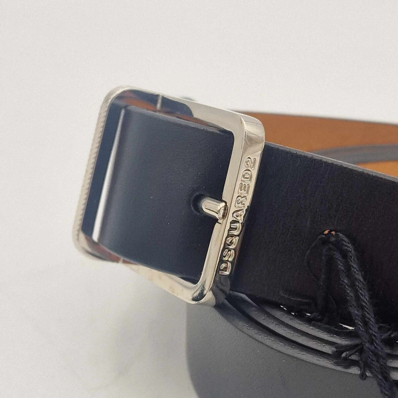 Cintura DSQUARED2 in pelle nera misura 110 cm 40" 44" D2 D quadrata 2 prezzo consigliato £ 245