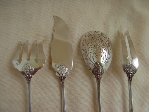 ANTIQUE FRENCH STERLING SILVER DESSERT SERVING SET,LATE 19th CENTURY. - Picture 9 of 15