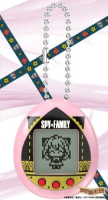 Bandai Tamagotchi Spy X Family - Édition Spéciale Anya - Rose - Animal Virtuel - Cadeau Fan D'anime Dès 3 Ans