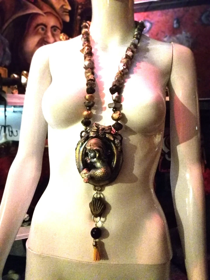 collar mujer joyería fina joya vintage estilo antiguo talismán encanto sirena mar Foto 3 de 4