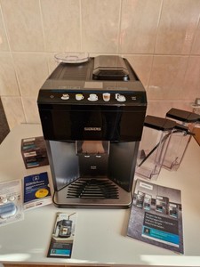 SIEMENS Kaffeevollautomat EQ500 integral