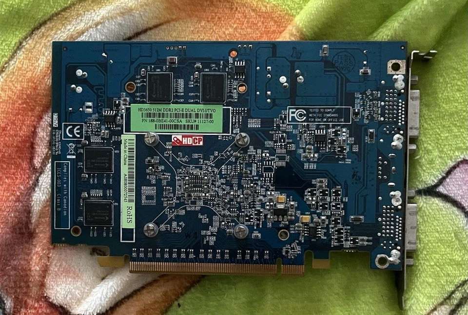 SCHEDA VIDEO SAPPHIRE HD 3650 512MB - Immagine 2 di 3