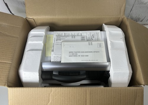 2000 BRAND NEW BLACK & DECKER TOAST-R-OVEN /BROILER TRO200 NOS - Picture 2 of 22