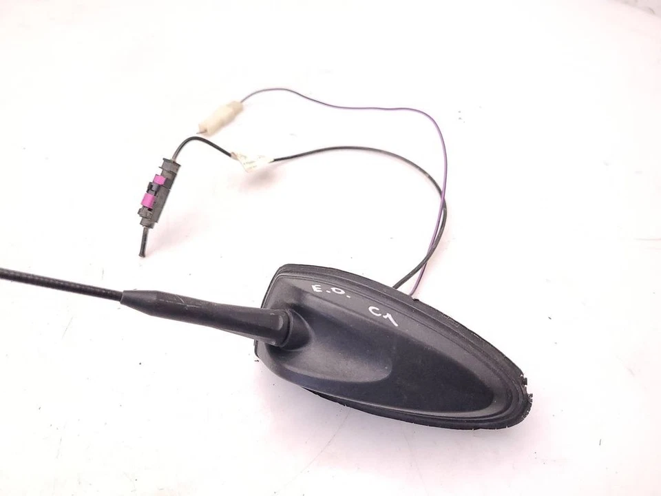 Antena GPS aérea Mercedes-Benz Sprinter W906 2014 A9068200475 BUS22782 Foto 4 de 4