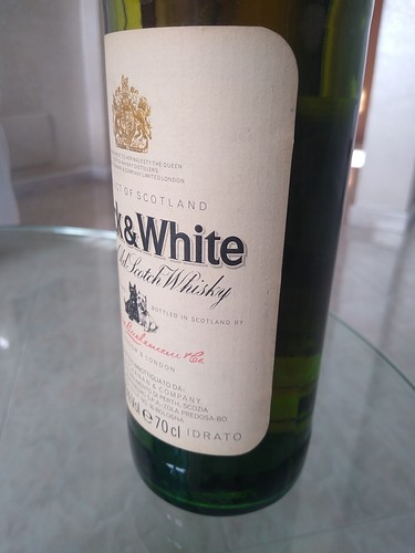 Black & White vecchia bottiglia scotch whisky Glasgow & London Buchanan 70 cl - Foto 3 di 10