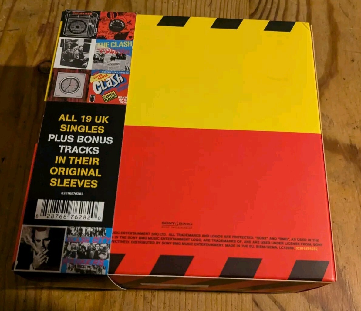 THE CLASH - THE SINGLES BOX SET (19 CD Singles Box Set 2006