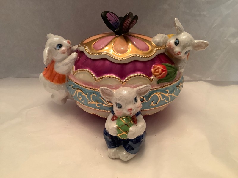 Christopher Radko Dapper Hare Rabbits Butterfly Egg Shaped Candy/Trinket Dish