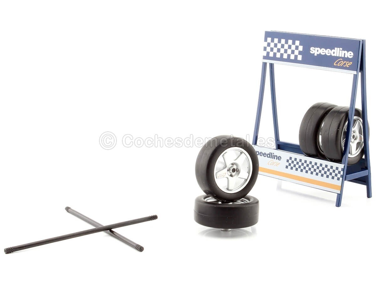 Expositor de Ruedas Speedline Corse con Dos Ejes y Cuatro Ruedas 1:18...