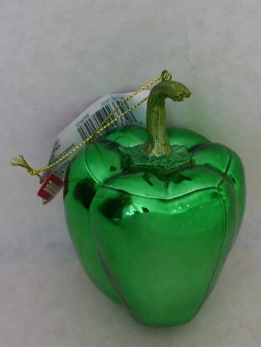 Blown Glass GREEN BELL PEPER~Food~Garden~Salsa~FOODIE CHRISTMAS ORNAMENT~NWT - Picture 4 of 5