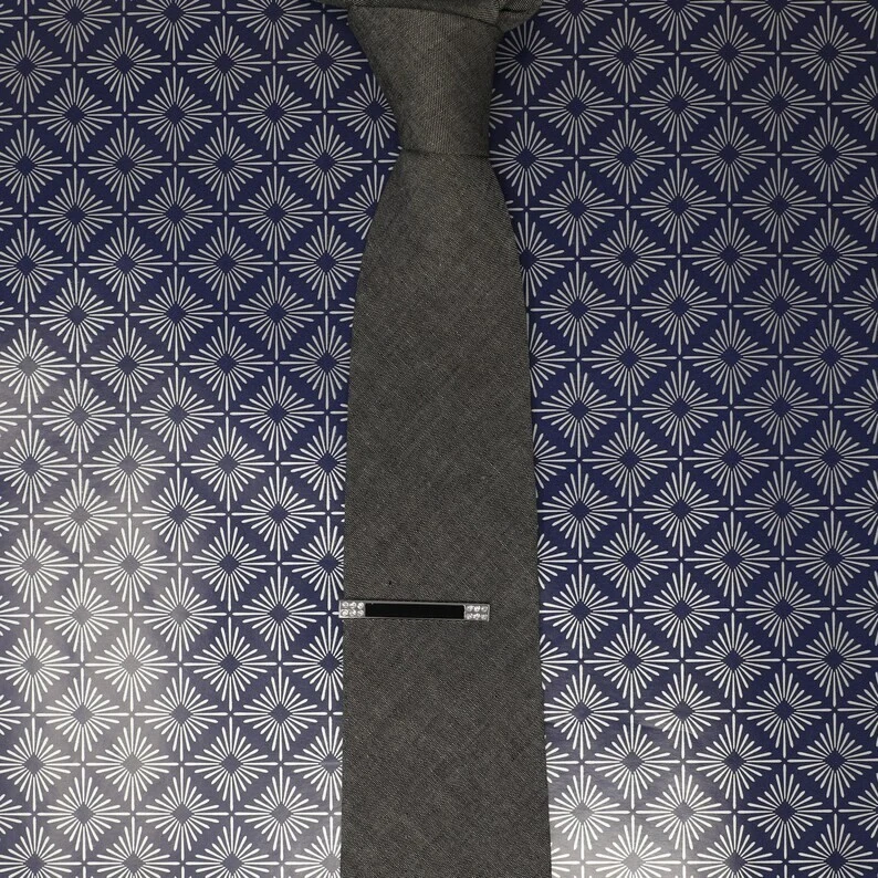 Bezel Set 1.00 CT White Sapphire & Black Enamel Gemstone Wedding Groom Tie Clip - Image 4 of 4