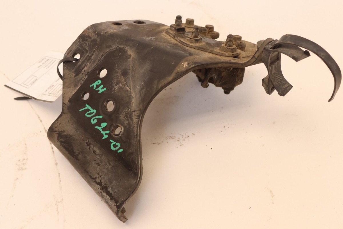 2019-2023 VOLVO VNL 760 D13 RIGHT SIDE BONNET HOOD LATCH LOCK