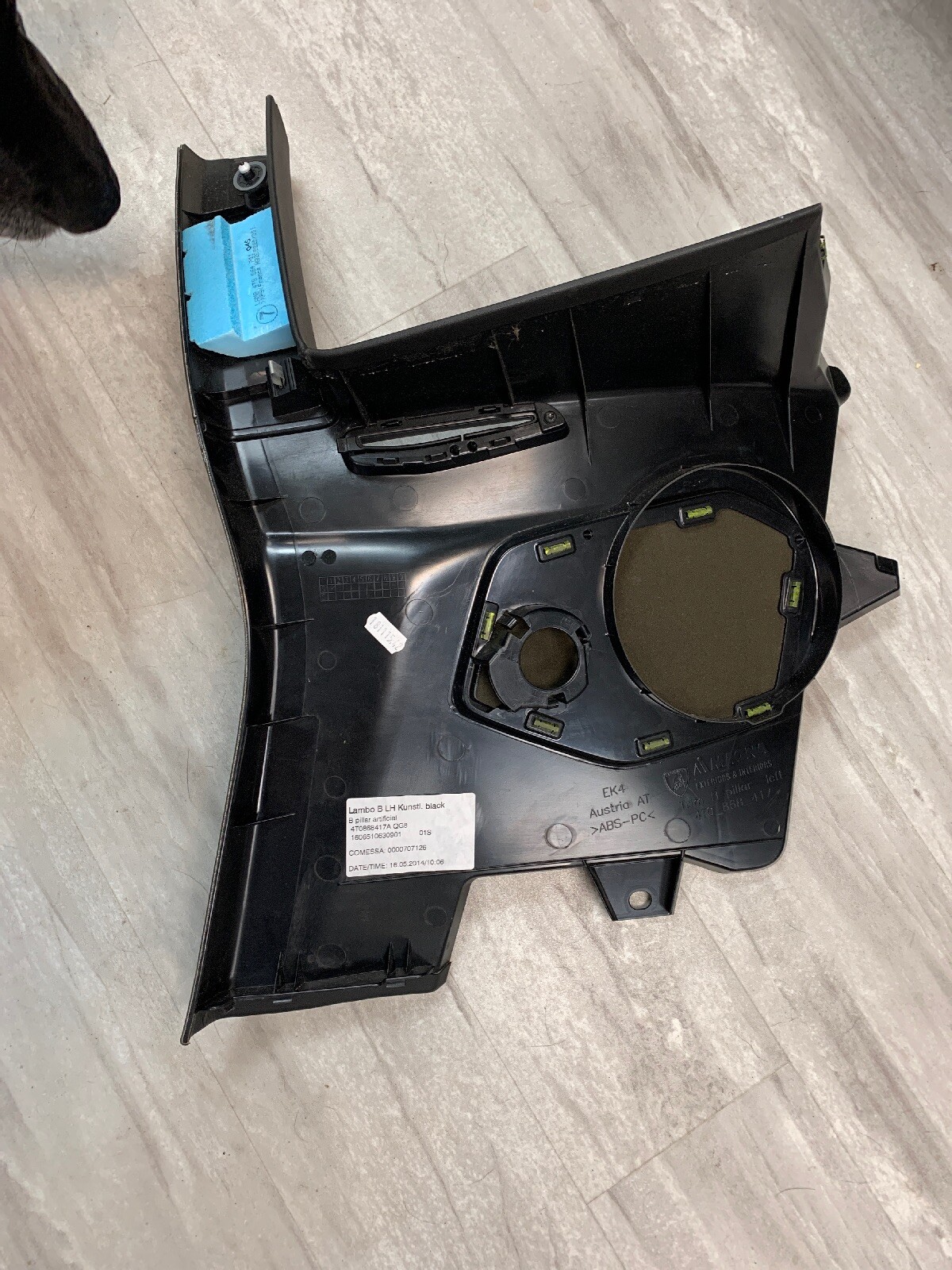 lamborghini huracan Left Driver B Pillar Black Leather Rear Panel 4T0868417