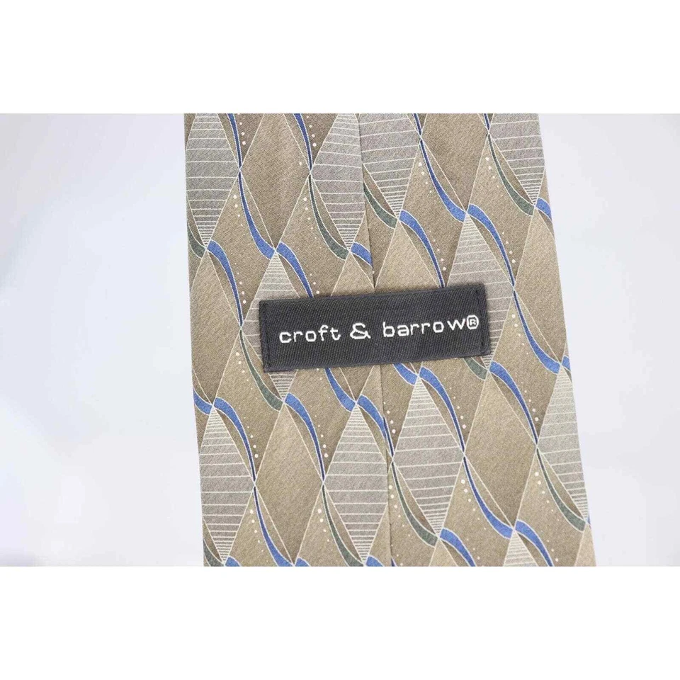 Croft & Barrow 100% Silk Neck Tie Blue and Grey Pattern - Image 3 of 4