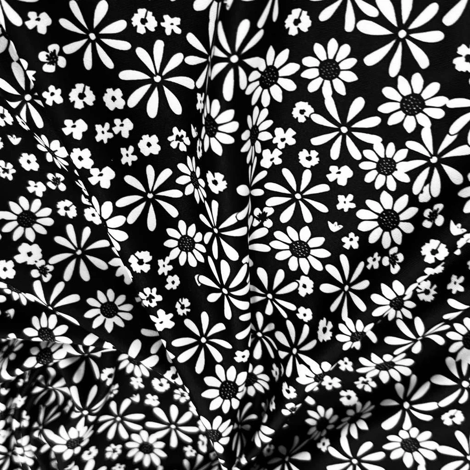 Tela Spandex Estampado Margaritas Blanco y Negro 4 Vías Elástico por Yarda para Trajes de Baño Foto 3 de 4