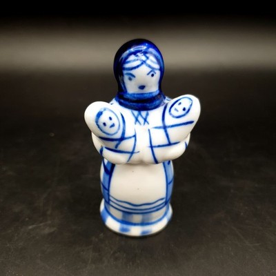 Gzhel UdSSR handbemalte Frau mit Babys Figur blau-weiß Folkart H8cm