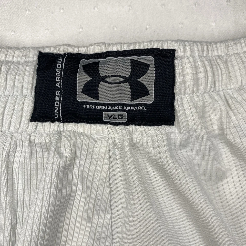 Under Armour Performance Apparel Athletic Boys Shorts YLG White Blue Black - Image 3 of 4