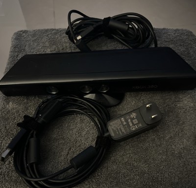Microsoft Kinect Sensor Bar for Xbox 360 1414 with AC Power Adapter 1429 Tested