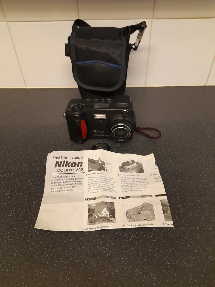 Nikon Digital Camera Coolpix 800 2.1MP Black With Compact Flash - Tested - Image 2 of 4