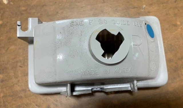 SE ADAPTA A CHEVROLET GMC S10 1998-2005 LÁMPARA SONOMA ASM FRT NIEBLA 16524710 - NUEVO OEM Foto 2 de 2