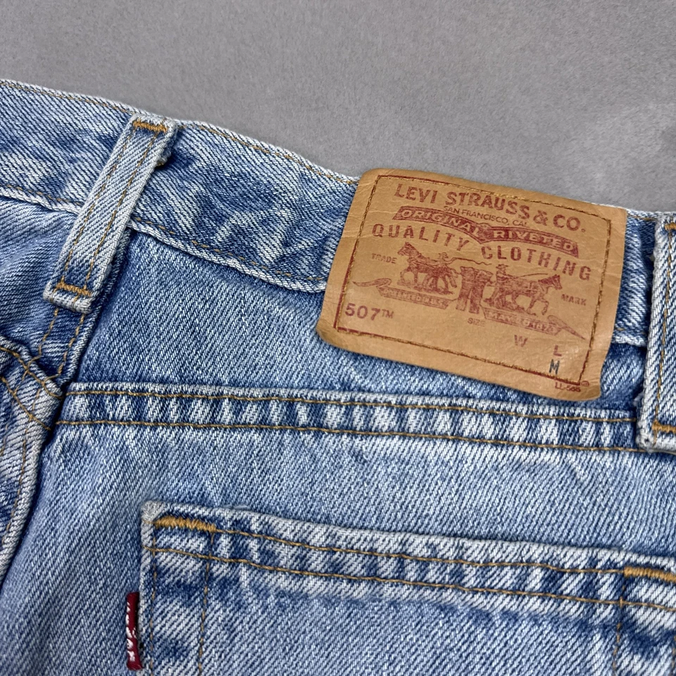 Vintage Levis Cutoff Shorts Womens 3 Junior Denim Superlow USA Made Y2K Jeans - Image 3 of 4