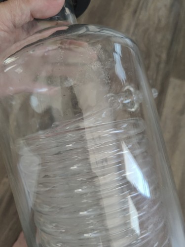 Condensador principal estilo usado con conexión GL para destilería de lectura 50L - Imagen 16 de 20