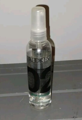 Redken Vinyl Glam 02 Mega Shine Spray 3.4 oz HTF RARE Discontinued Product