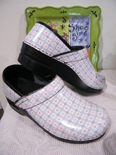 WOMENS SANITA DANISH COMFORT SLIP ON CLOGS SZ 37/6.5 WHITE w/ in red  aqua