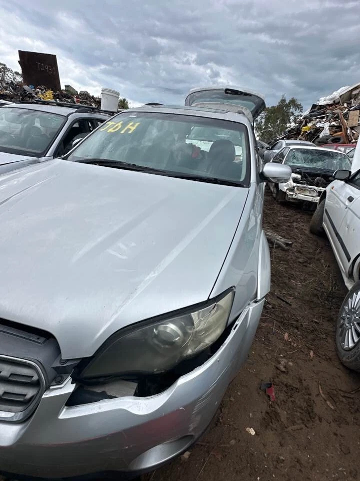 2005 Subaru Outback Legacy Steering Wheel BP BL Auto Petrol 03-09 #B632 - image 4 of 4