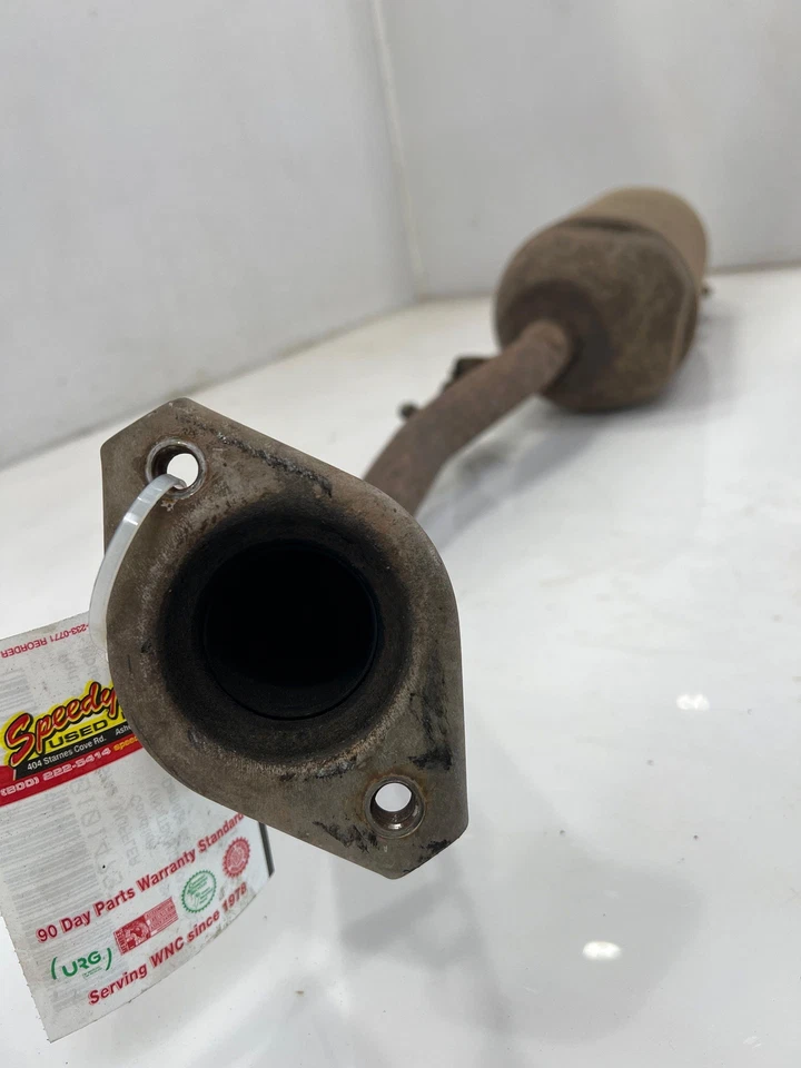 Оригинальный задний глушитель выхлопной системы для Toyota Prius 2010–2015 годов выпуска 1743037380 - Изображение 4 из 4