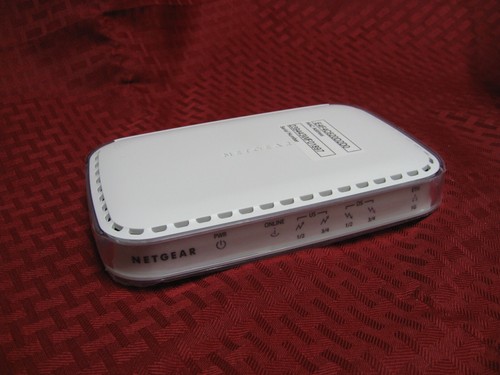 Netgear CMD31T High-Speed Cable Modem DOCSIS 3.0 Brand New + 3-Way Splitter - Picture 3 of 12
