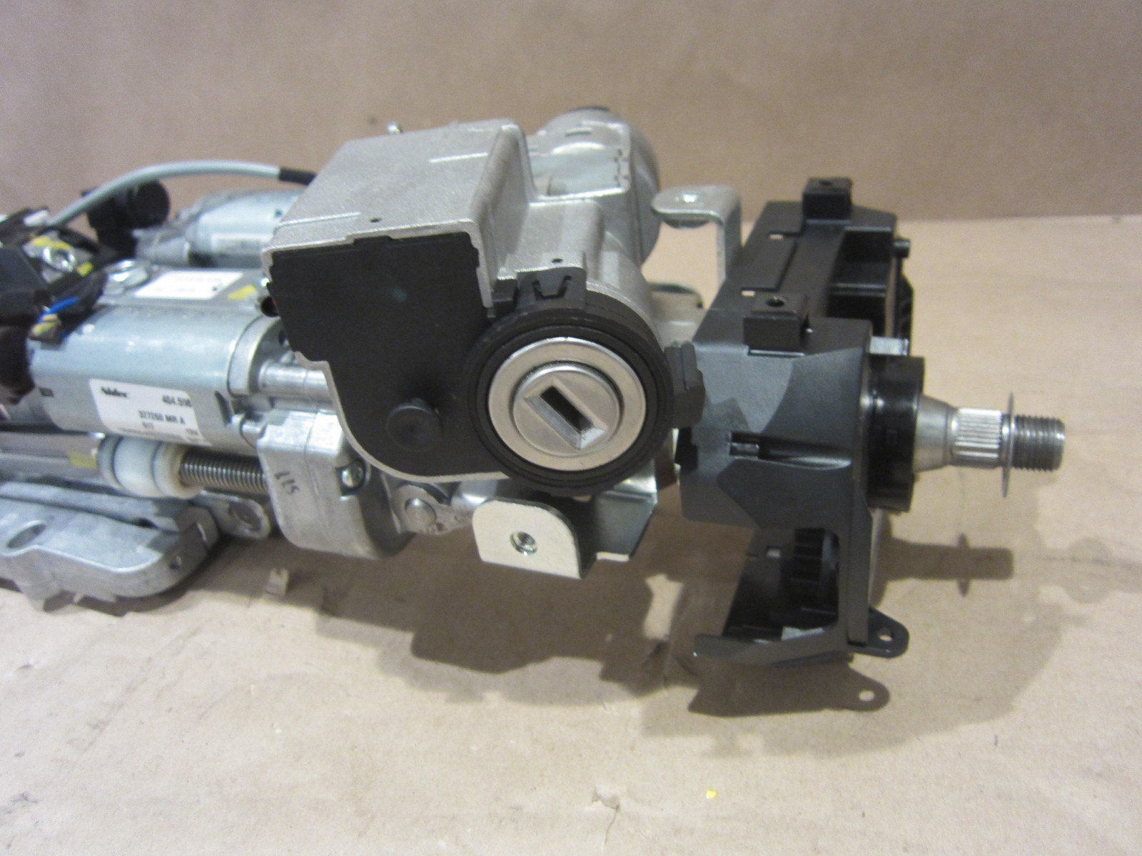Ferrari 458 Italia, Spider - Steering Electric Column Assy With Key - P/N 252488