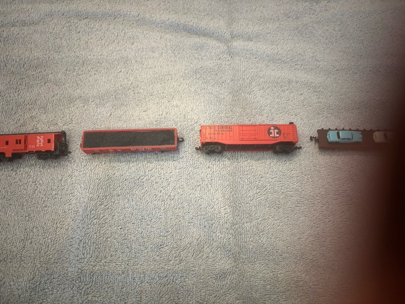 Lima Train Cars n scale