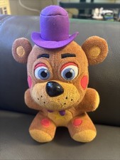 Five Nights At Freddy's 8" Rockstar Fazbear in Purple Hat 2020 Pizza Simulator