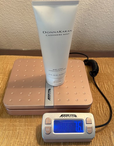Donna Karan CASHMERE MIST Body Lotion - 6.7oz / 200ml - Please Read - Picture 3 of 4
