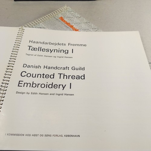 Taellesyning I & II Danish Handcraft Guild Embroidery Edith & Ingrid Hansen - Foto 7 di 12