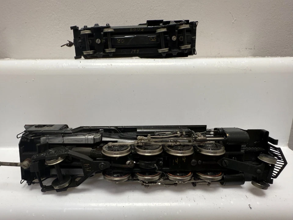 Locomotora de vapor y licitadora GEM de latón escala HO B&O MIKADO 2-8-2 - DNR Foto 4 de 4