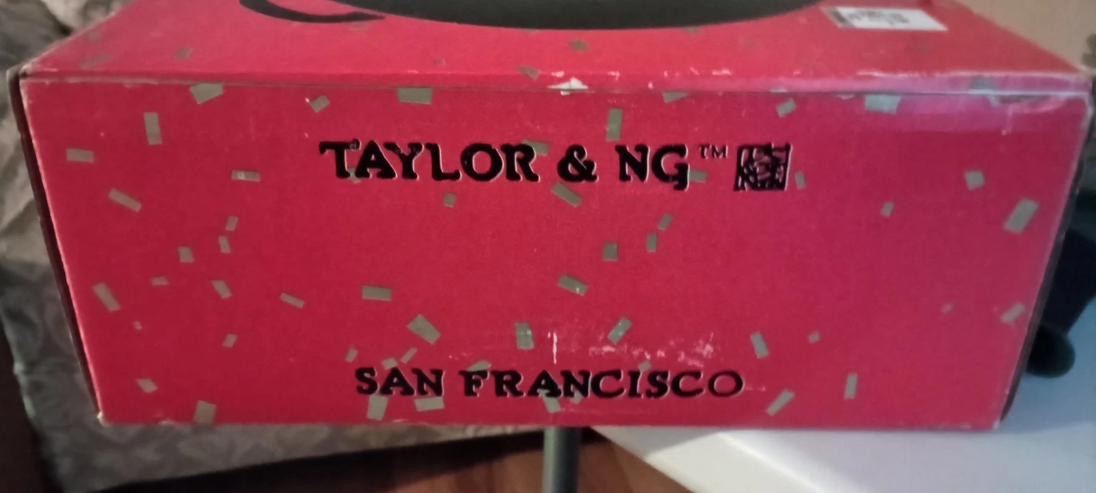 Taylor & Ng Classic Wok , 15" flat bottom, Carbon Steel (wooden handle)
Opens in a new window or tab