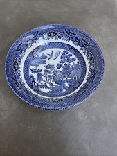 Vintage Blue Willow pattern Cereal/desert bowl, backstamp ‘Made In England’