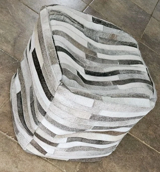 $590 Bashian STRIATIONS Genuine Grey COWHIDE 16" Cube Pouf Ottoman LKNU Cond - Image 3 of 4